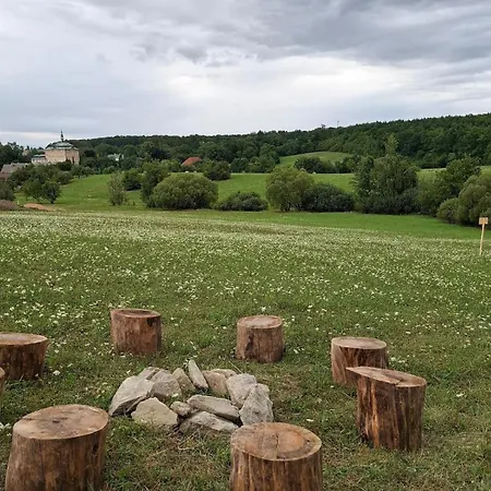 خيمة فخمة Teepee U Vlciho Potoka *