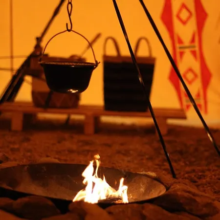 Teepee U Vlciho Potoka خيمة فخمة Jicineves