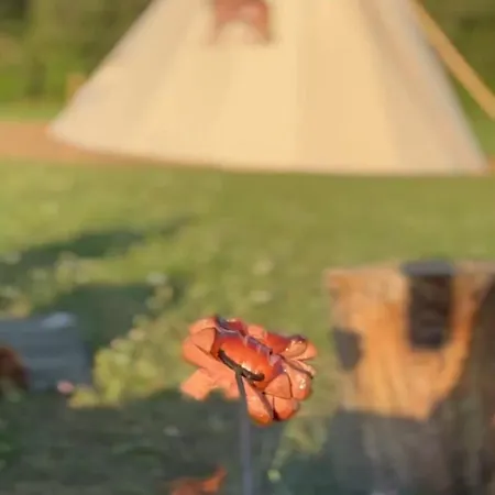 Teepee U Vlciho Potoka خيمة فخمة *
